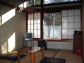 �P�K�P����